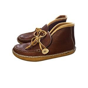 Handmade Hunter Moccasin’s Leatger Antler Button Size 8